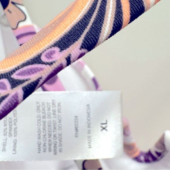 Salt + Cove Juniors' Printed V-Wire Tankini Top Removable Cups White Purple XL - Picture 9 of 10